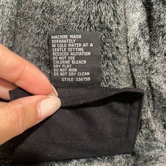 Gray Coat Size L - Picture 9 of 9